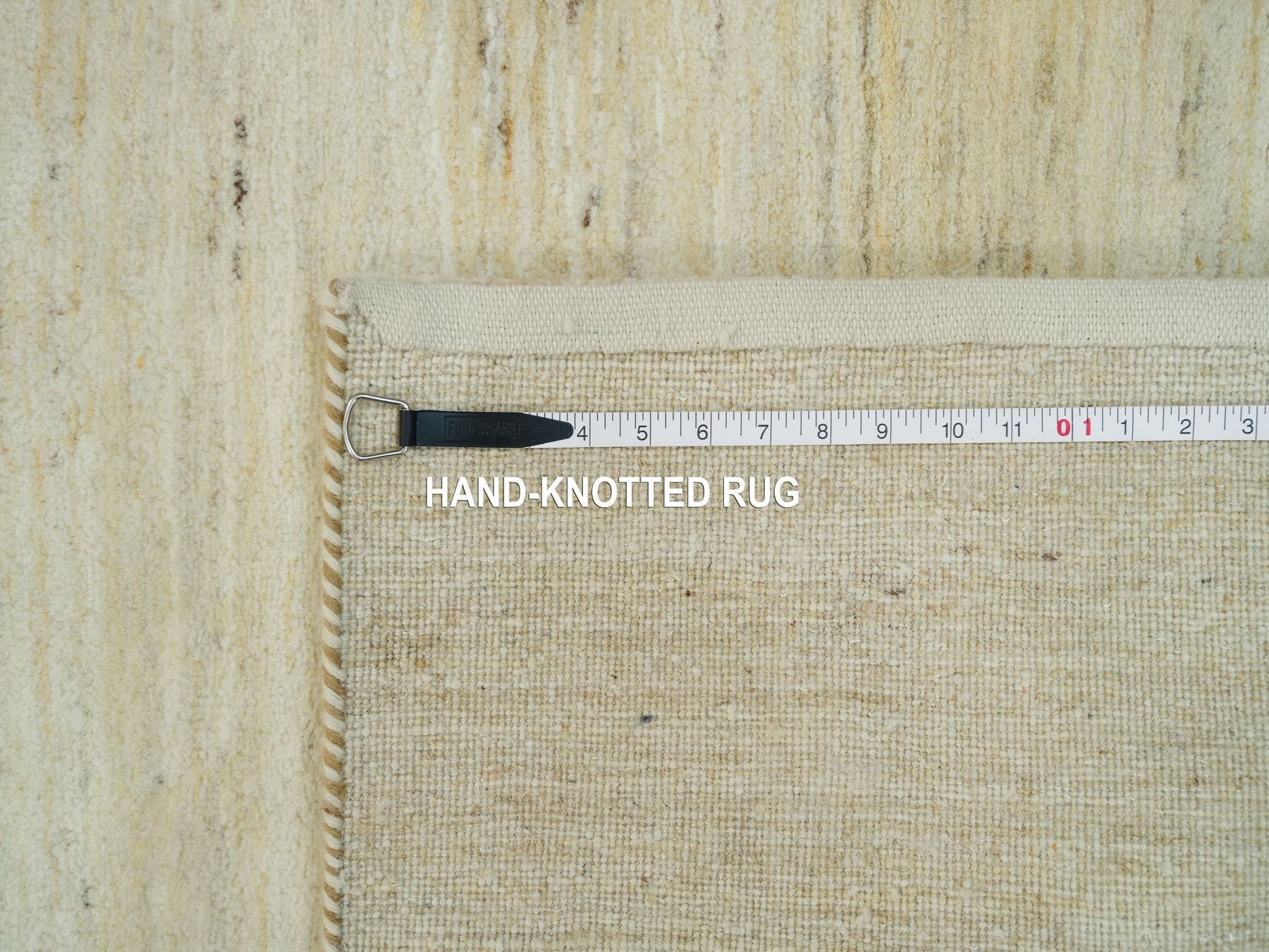 Modern & Contemporary Rugs LUV813609